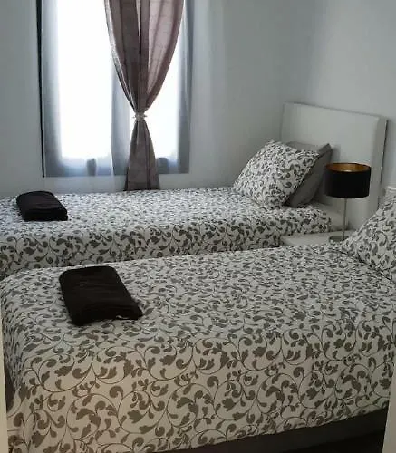 Comfortable Playa Roca Beachfront Access ヴィラ