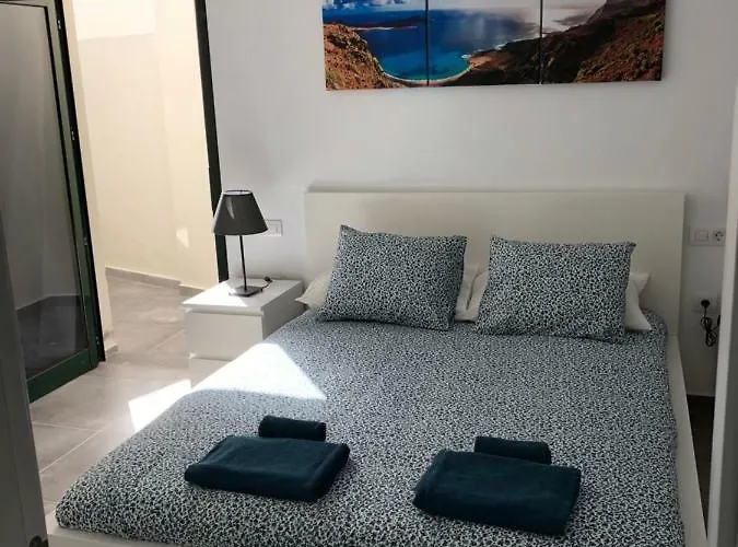 Comfortable Playa Roca Beachfront Access Villa