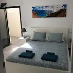 Comfortable Playa Roca Beachfront Access Βίλα