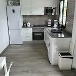 Comfortable Playa Roca Beachfront Access Βίλα Costa Teguise