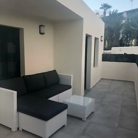Comfortable Playa Roca Beachfront Access Villa *