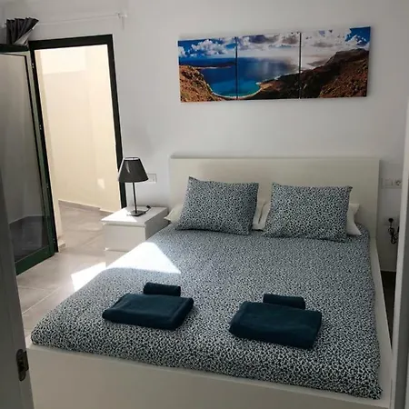 Comfortable Playa Roca Beachfront Access Villa