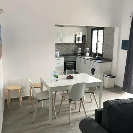 Comfortable Playa Roca Beachfront Access *